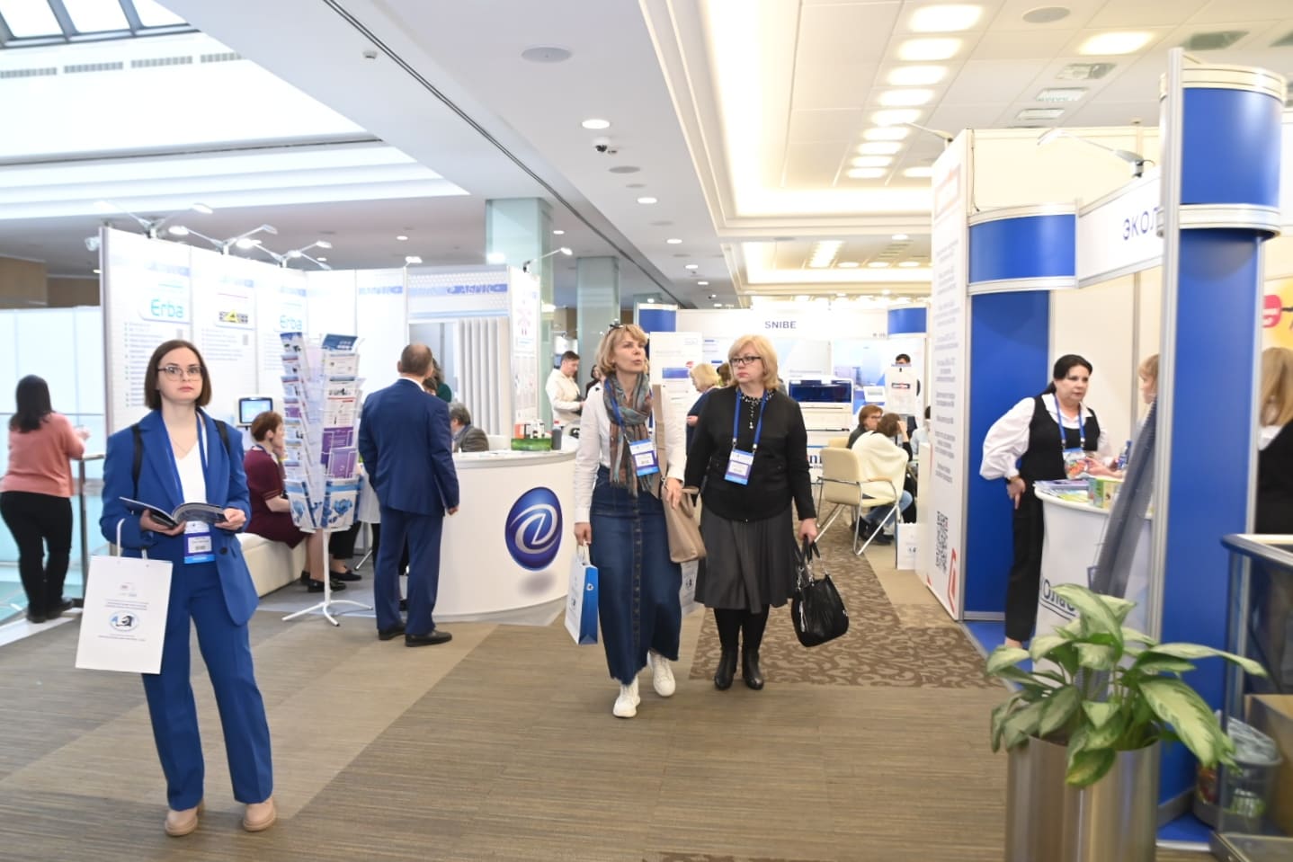 DZ5_6922_edit_161823506291453 (1).jpg